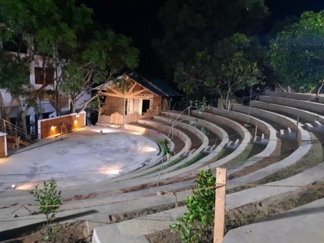 එළිමහන් රඟමඩල